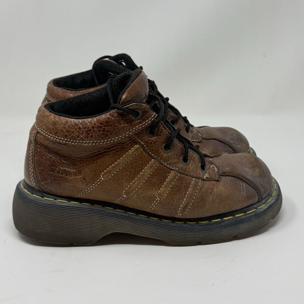 Dr. Martens 2C01 Chukka Boots Womens 8 Mens 7 Brown Leather Chunky Y2K Gorpcore